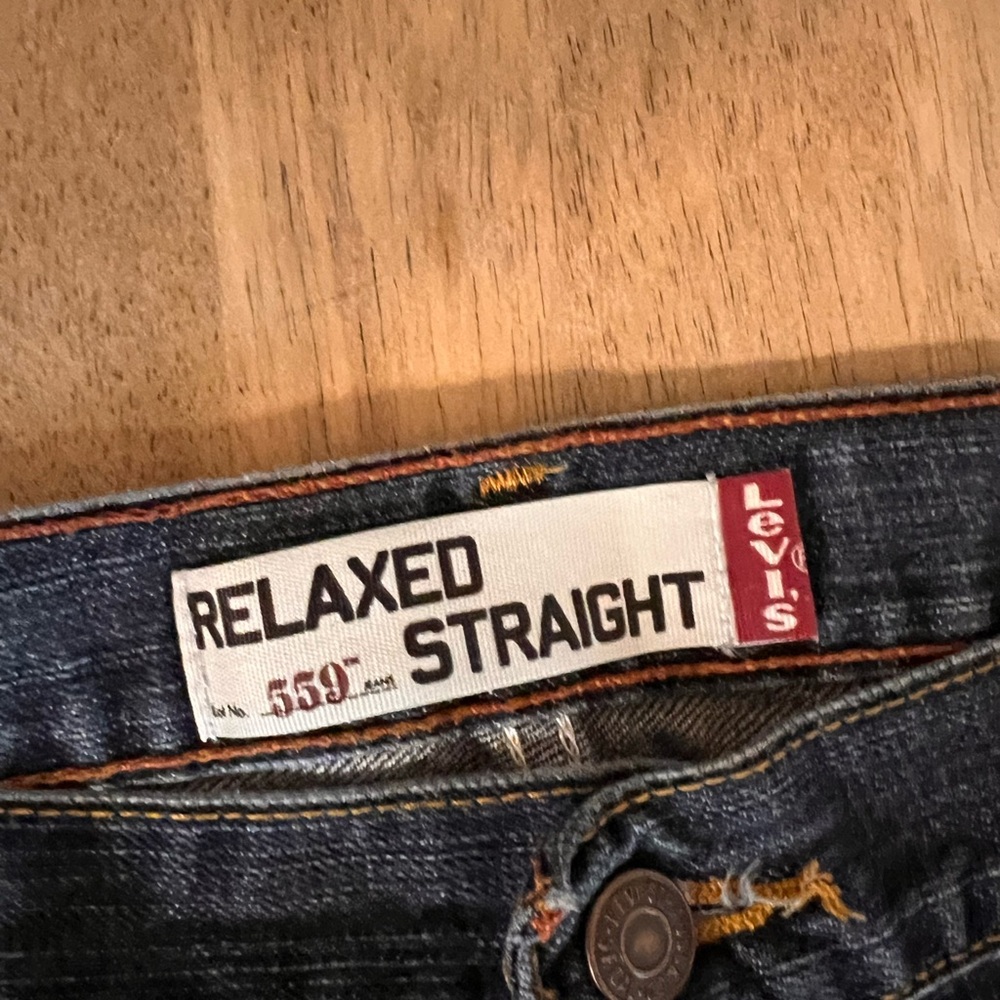 Levi's 559 Men's Relaxed Straight Jean- Myers Day 34w x 30l - Picture 2 of 4
